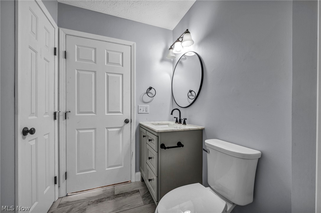 998 Woodfield Lane Brunswick OH 44212
