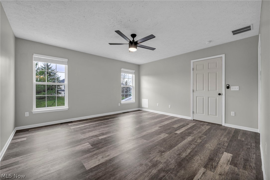 998 Woodfield Lane Brunswick OH 44212