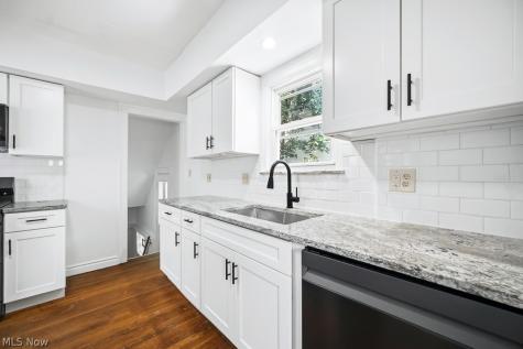3595 W 122nd Street Cleveland OH 44111