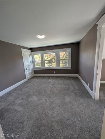 3708 Hillman Street Youngstown OH 44507