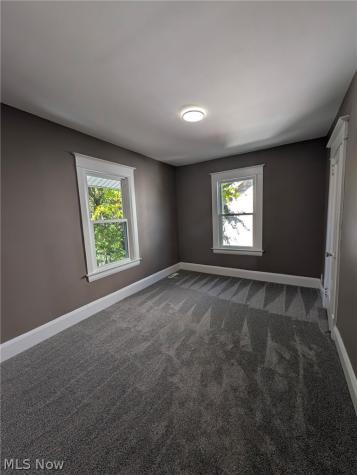 3708 Hillman Street Youngstown OH 44507