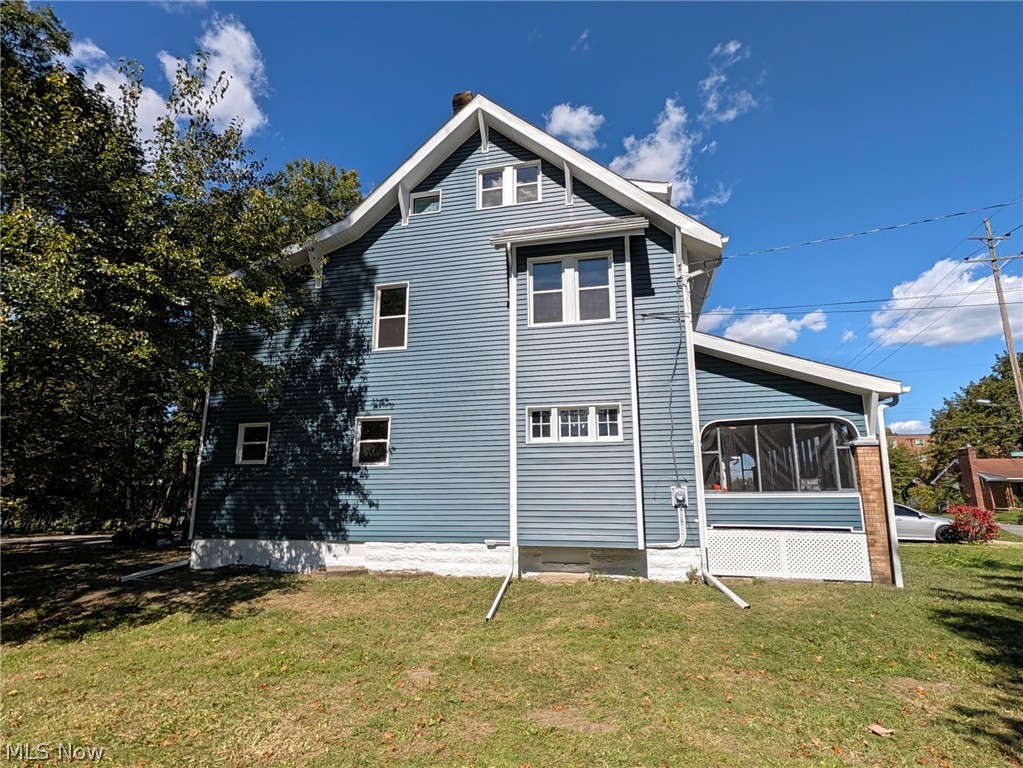 3708 Hillman Street Youngstown OH 44507