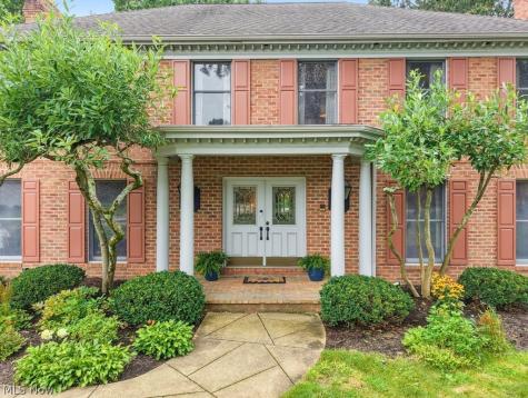 1600 Muirfield Avenue NW Canton OH 44708