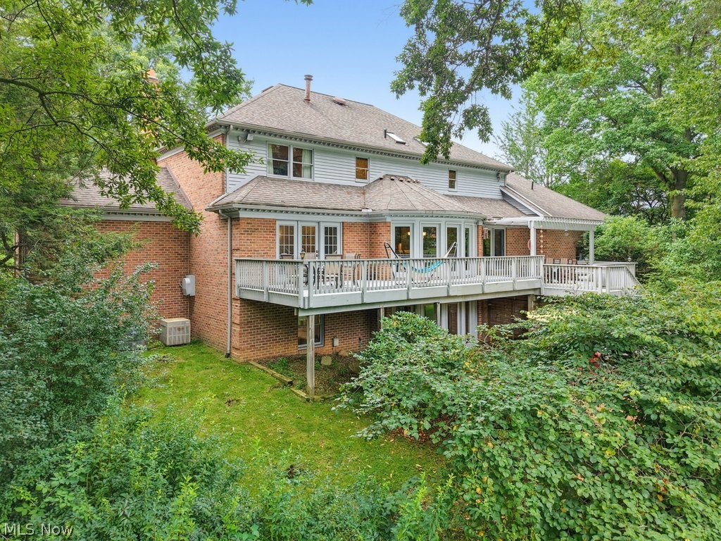 1600 Muirfield Avenue NW Canton OH 44708