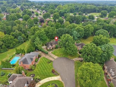 1600 Muirfield Avenue NW Canton OH 44708