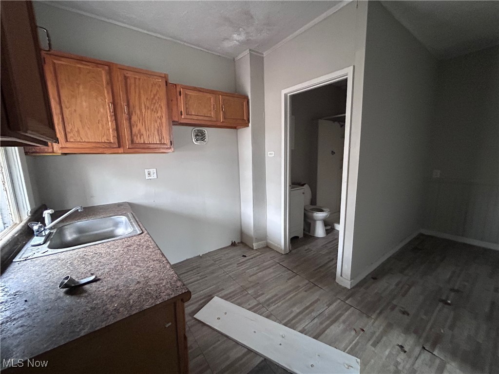 945 E 149th Street Cleveland OH 44110