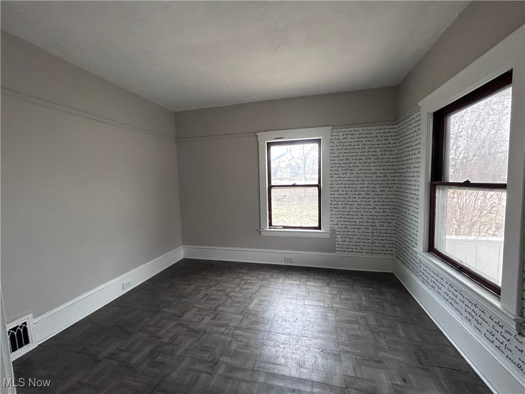 945 E 149th Street Cleveland OH 44110