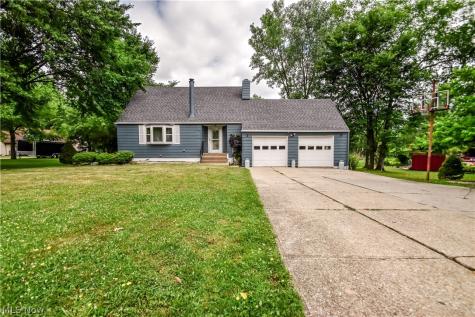 339 E Sprague Road Seven Hills OH 44131