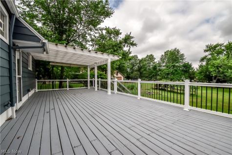 339 E Sprague Road Seven Hills OH 44131