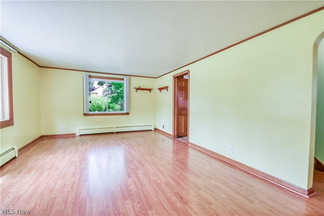 339 E Sprague Road Seven Hills OH 44131