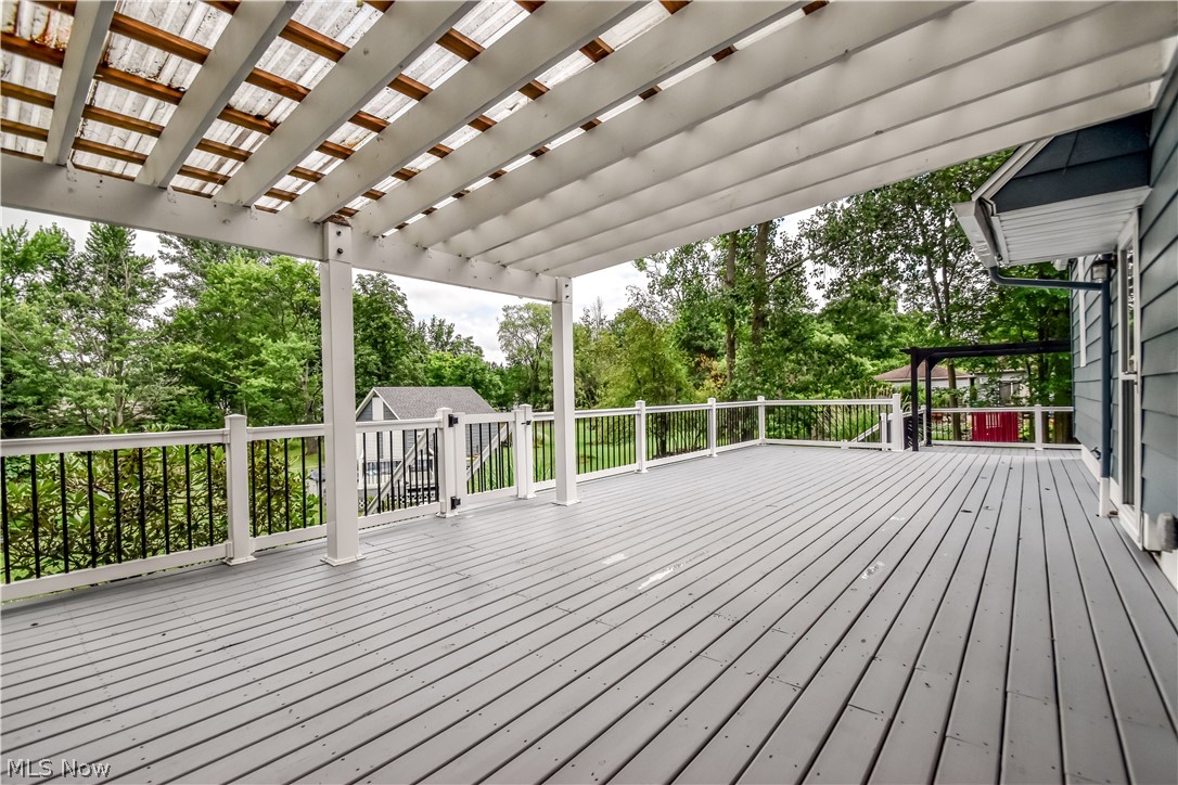 339 E Sprague Road Seven Hills OH 44131