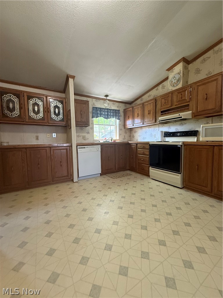 324 Fairview West Lafayette OH 43845
