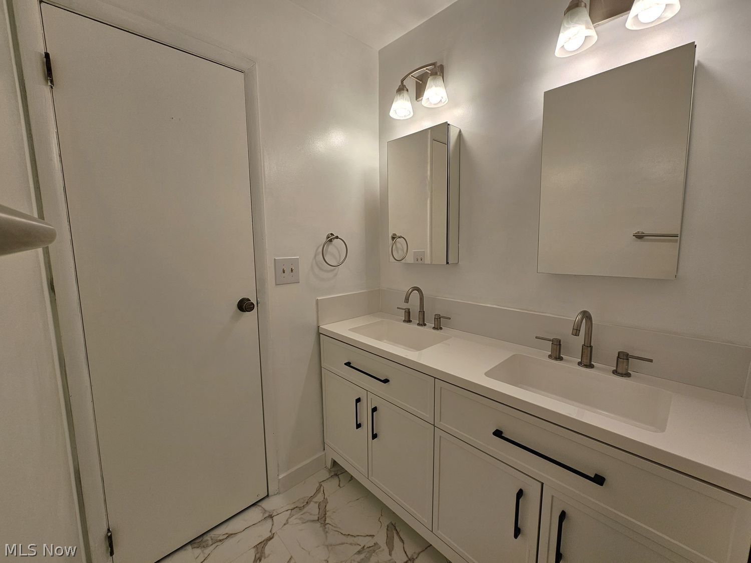 1565 Cedar Lane Wooster OH 44691