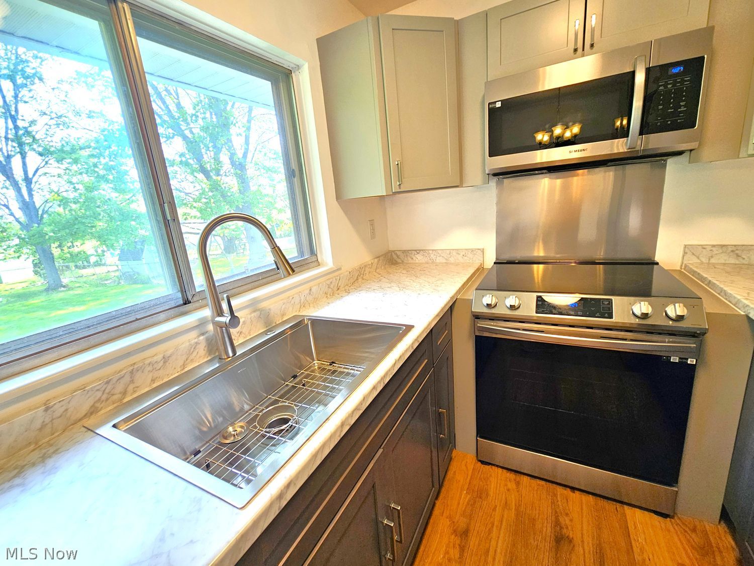 1565 Cedar Lane Wooster OH 44691