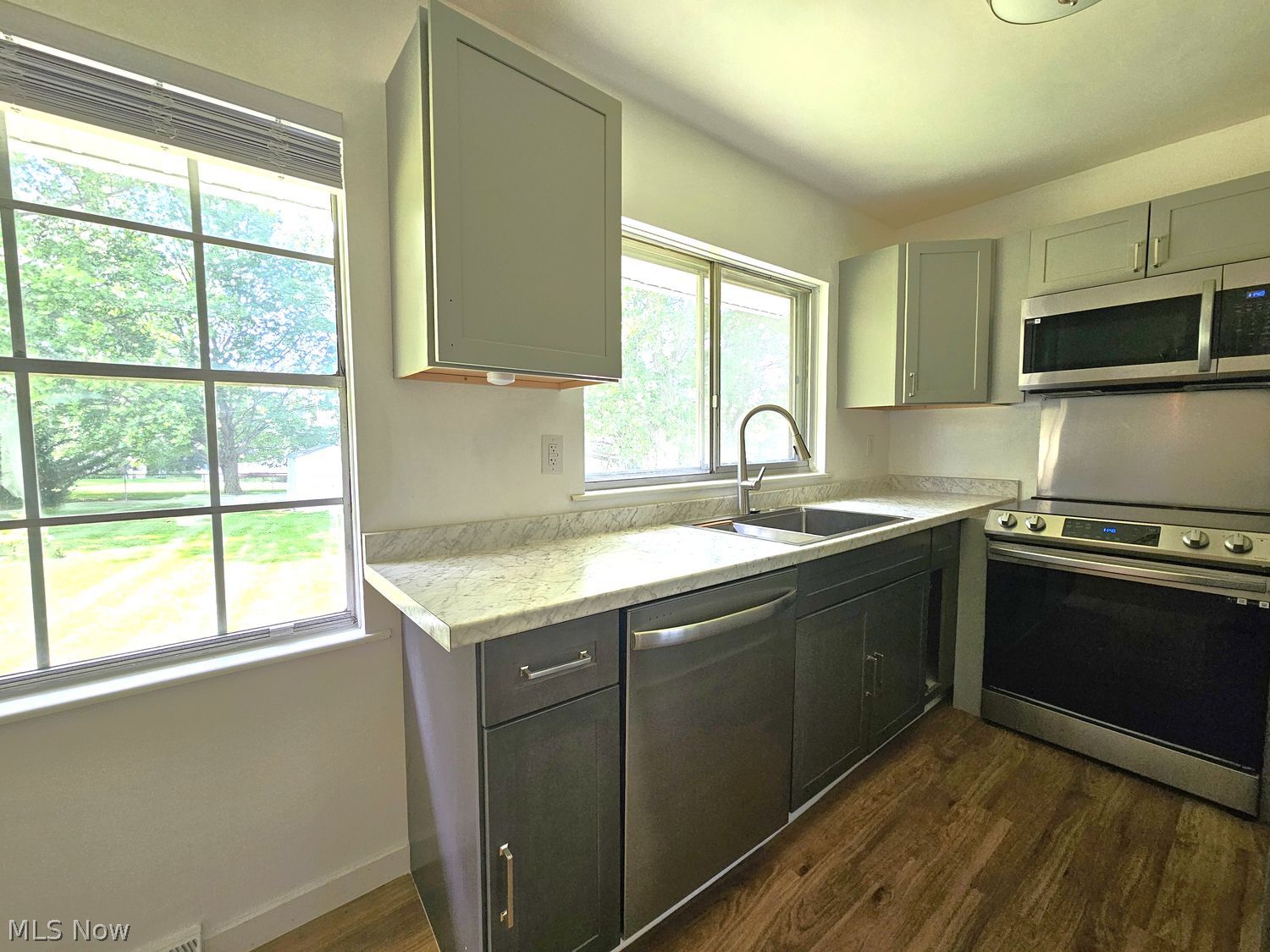 1565 Cedar Lane Wooster OH 44691