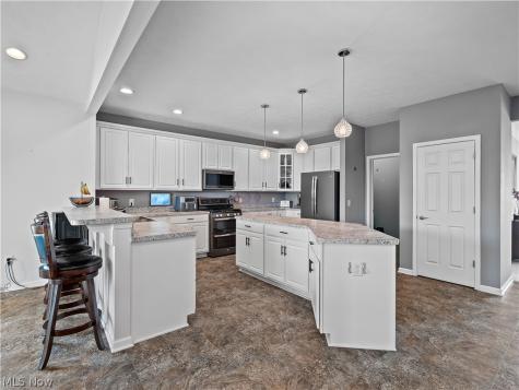 9020 Ichabod Drive North Ridgeville OH 44039