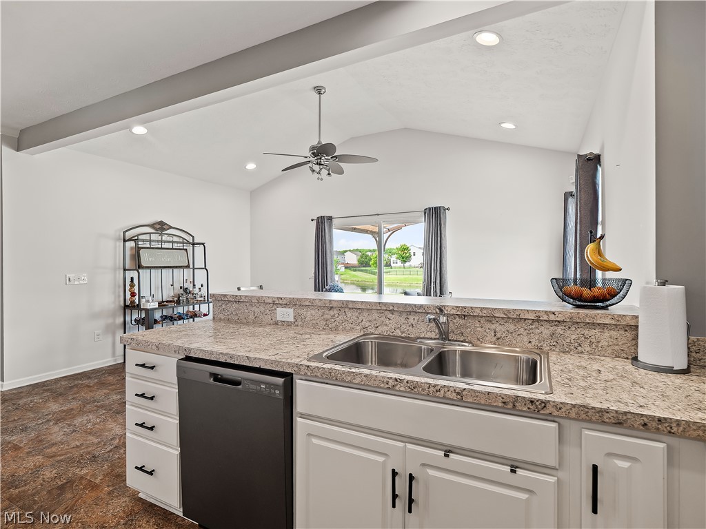 9020 Ichabod Drive North Ridgeville OH 44039