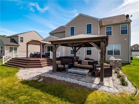 9020 Ichabod Drive North Ridgeville OH 44039