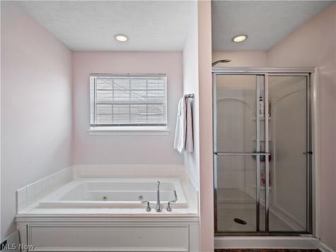 9020 Ichabod Drive North Ridgeville OH 44039