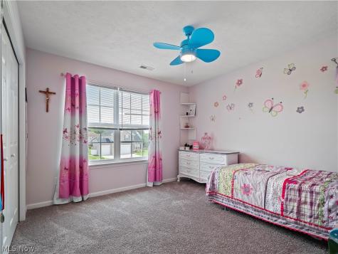 9020 Ichabod Drive North Ridgeville OH 44039