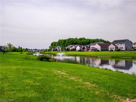 9020 Ichabod Drive North Ridgeville OH 44039