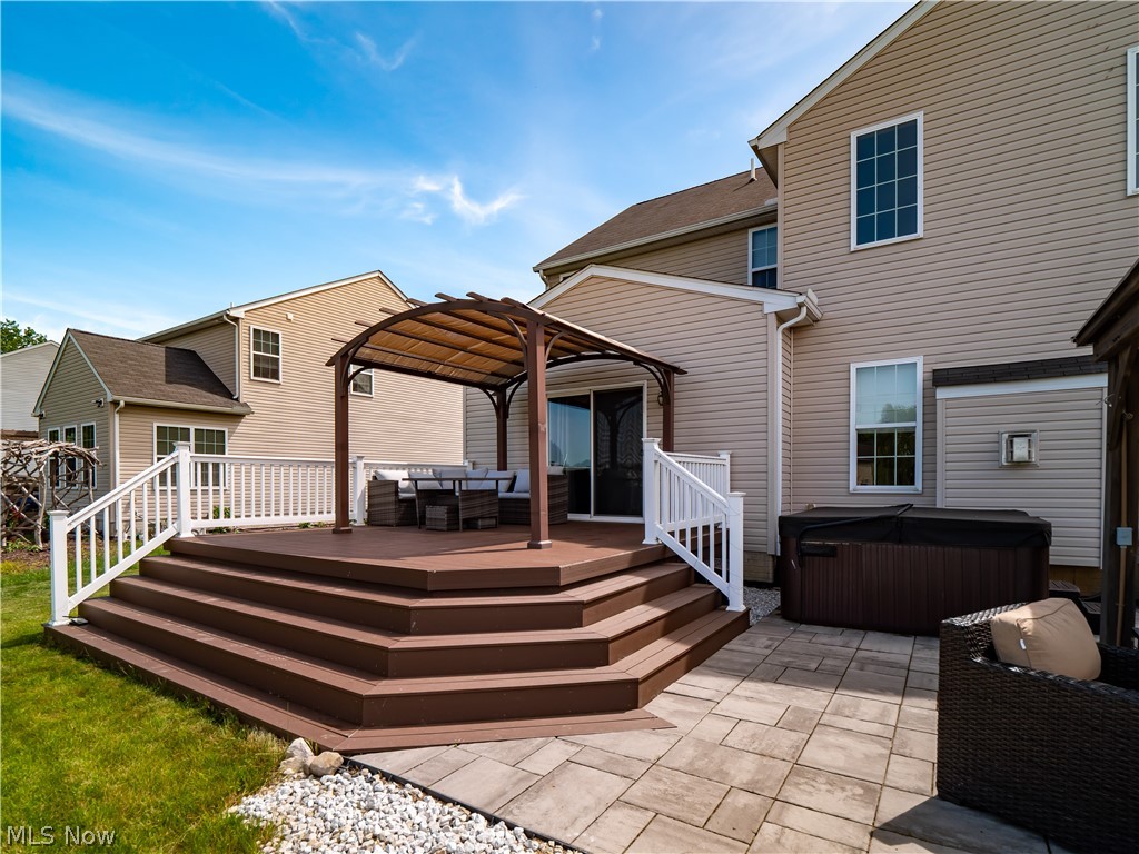 9020 Ichabod Drive North Ridgeville OH 44039