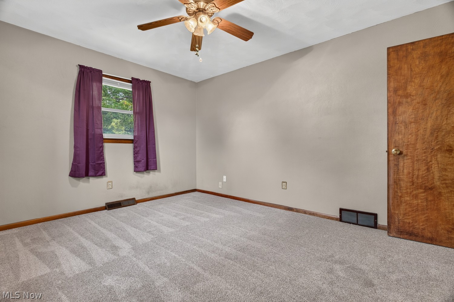 834 Columbia Drive Amherst OH 44001