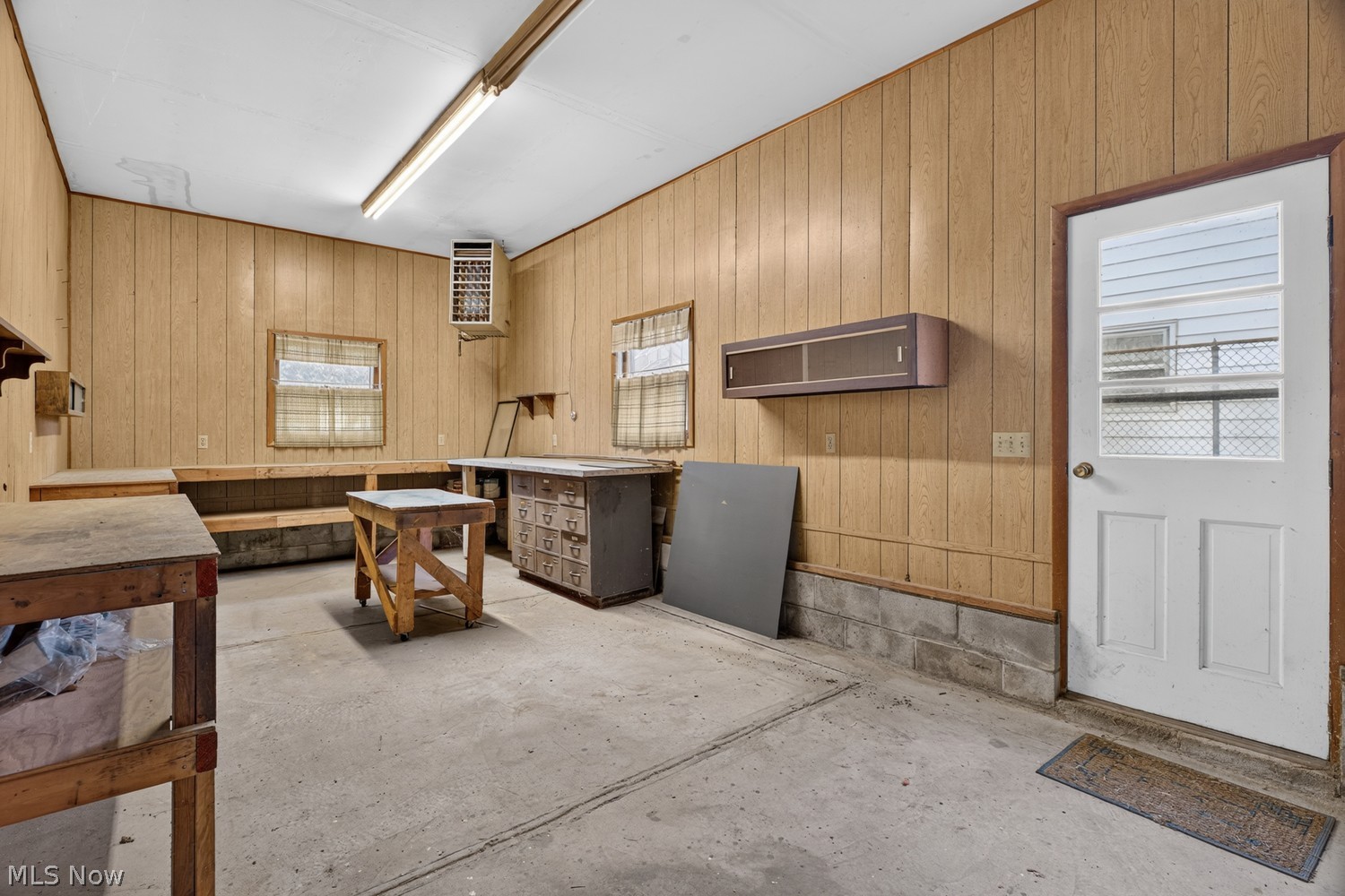 834 Columbia Drive Amherst OH 44001