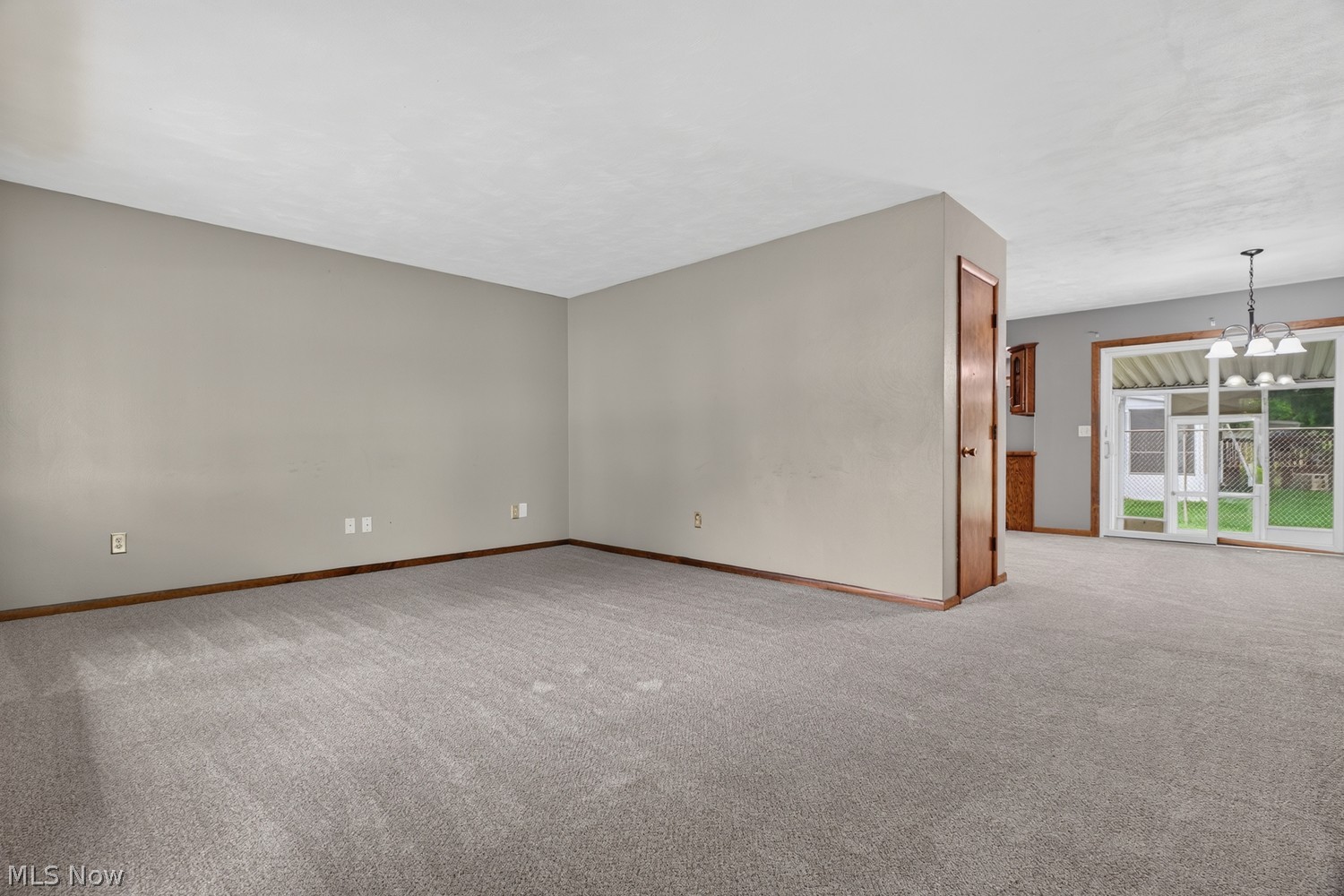834 Columbia Drive Amherst OH 44001