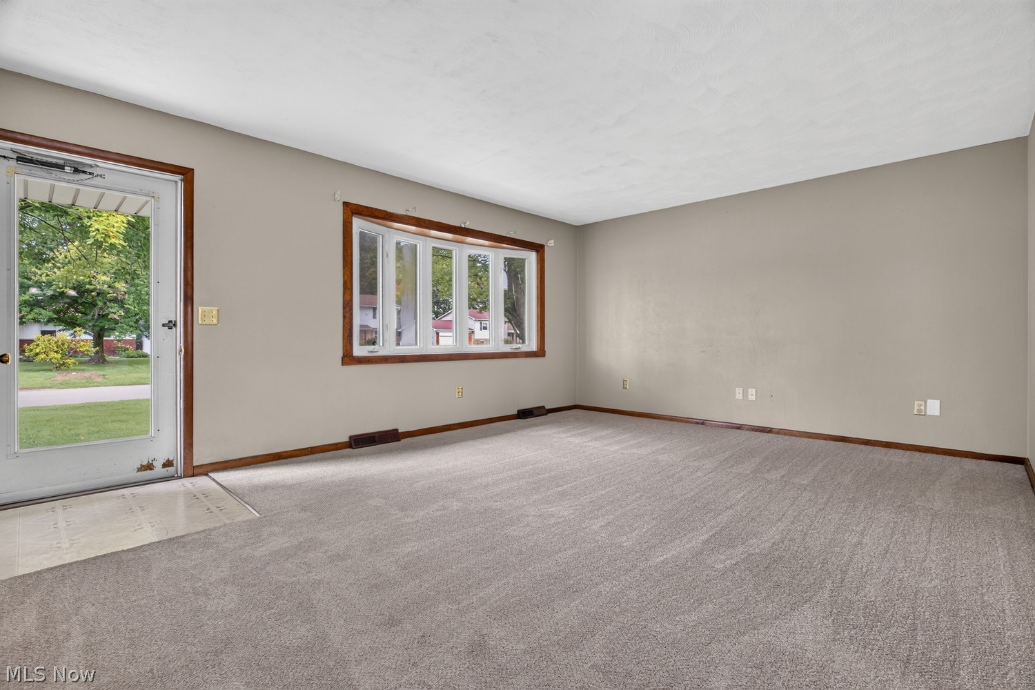 834 Columbia Drive Amherst OH 44001