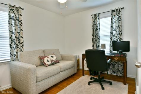 1239 Churchill Road Lyndhurst OH 44124