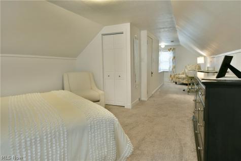 1239 Churchill Road Lyndhurst OH 44124