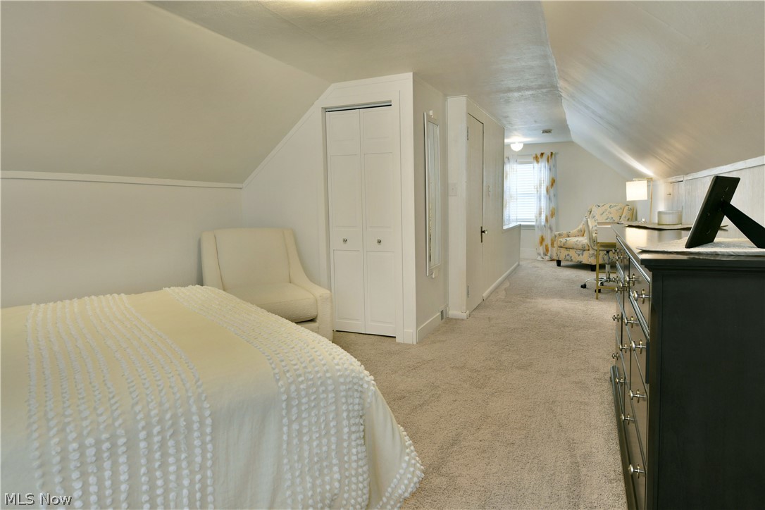 1239 Churchill Road Lyndhurst OH 44124