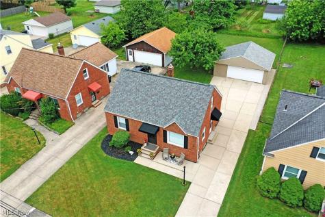 1239 Churchill Road Lyndhurst OH 44124