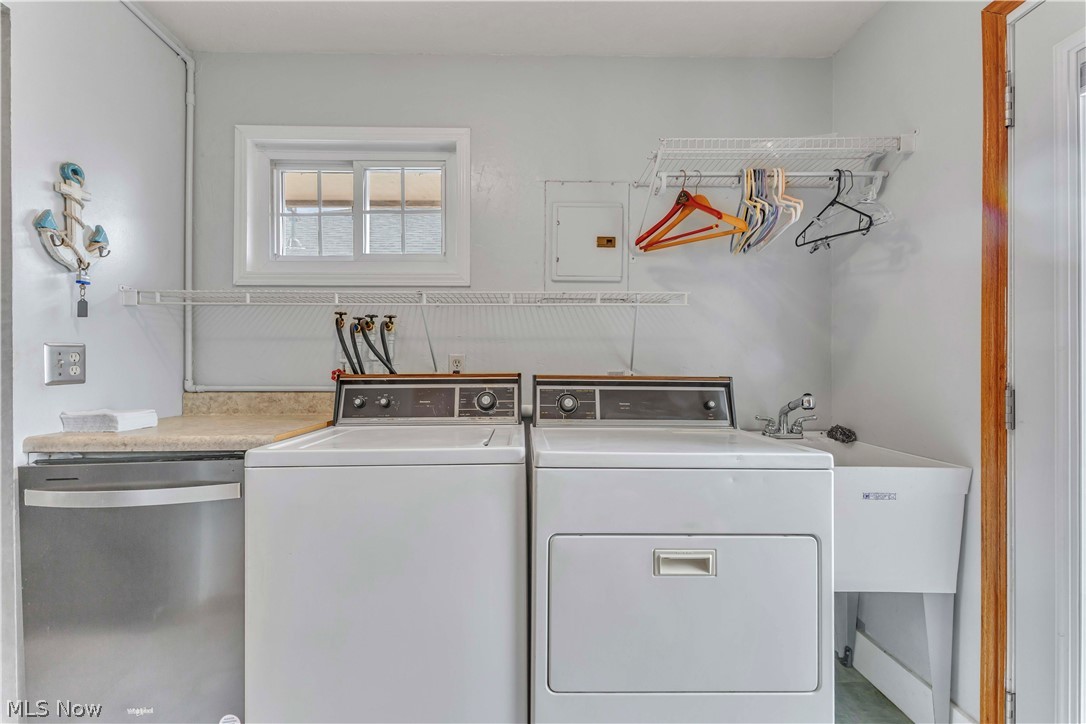 316 Thelma Drive Sheffield Lake OH 44054
