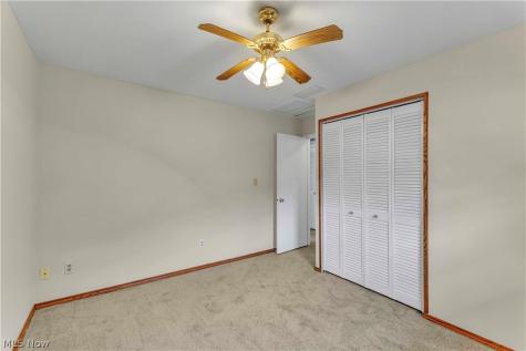 316 Thelma Drive Sheffield Lake OH 44054