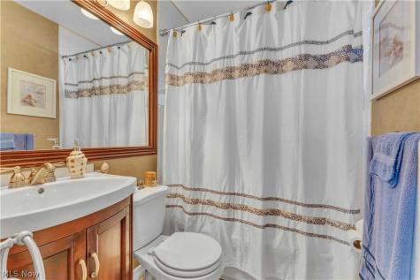 316 Thelma Drive Sheffield Lake OH 44054
