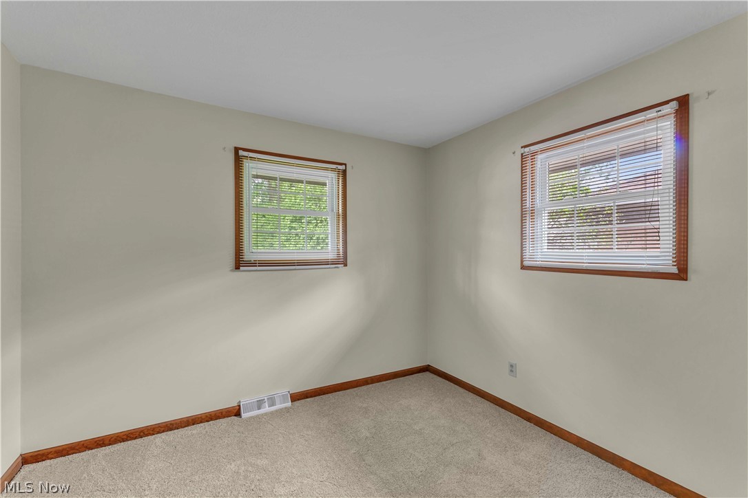 316 Thelma Drive Sheffield Lake OH 44054