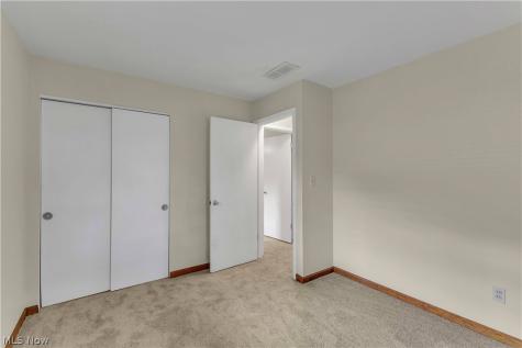 316 Thelma Drive Sheffield Lake OH 44054