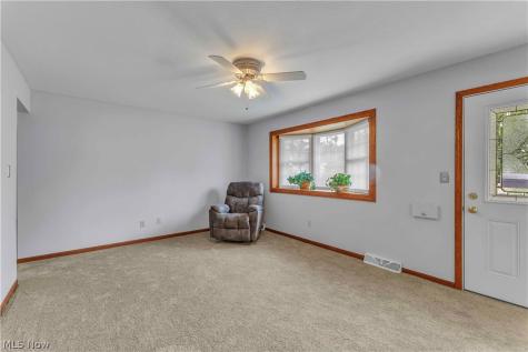 316 Thelma Drive Sheffield Lake OH 44054