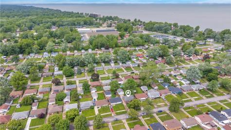316 Thelma Drive Sheffield Lake OH 44054