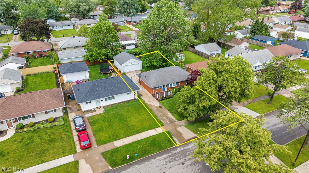 316 Thelma Drive Sheffield Lake OH 44054