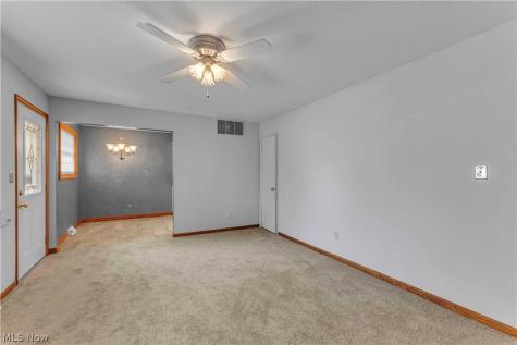 316 Thelma Drive Sheffield Lake OH 44054