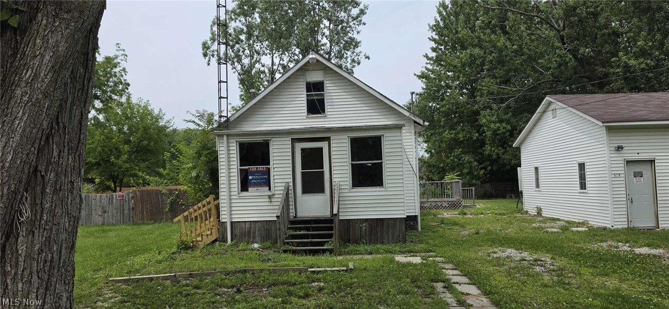 517 Dewitt Street Lorain OH 44055
