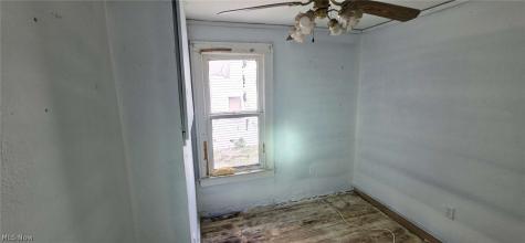 517 Dewitt Street Lorain OH 44055