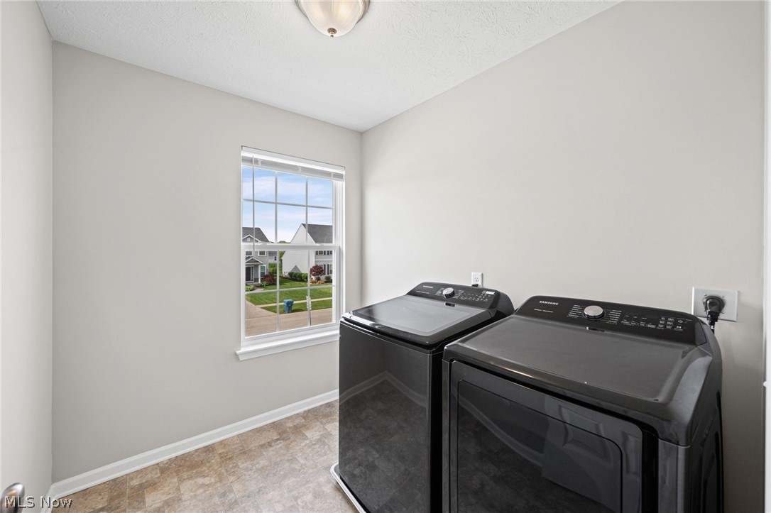 37272 Sandy Ridge Drive North Ridgeville OH 44039