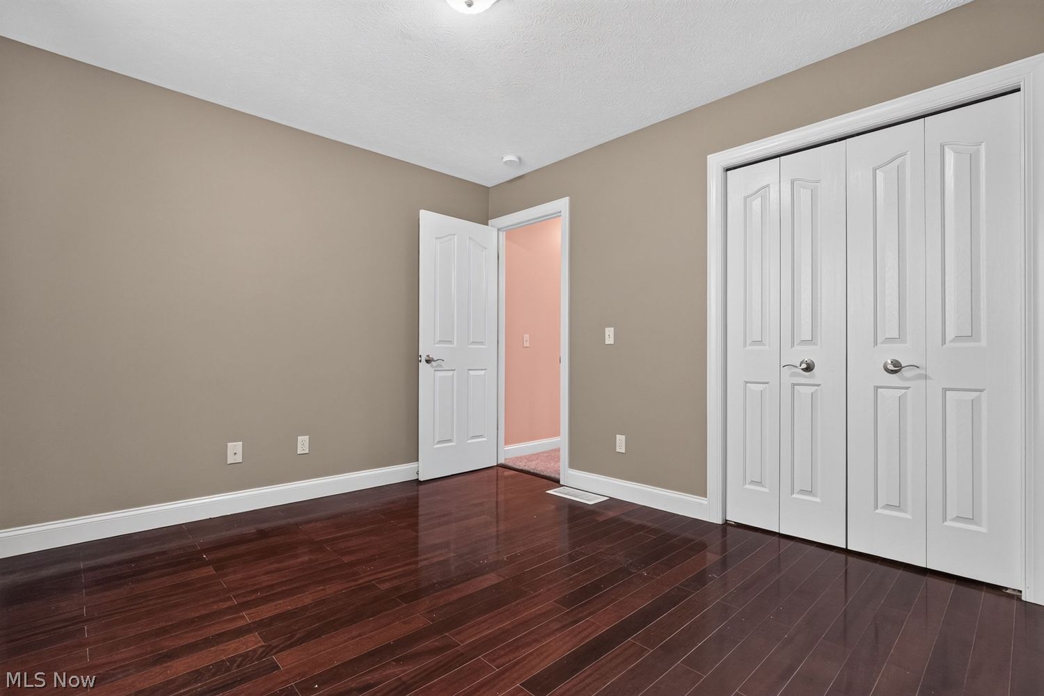 202 Fox Pointe Drive Chardon OH 44024