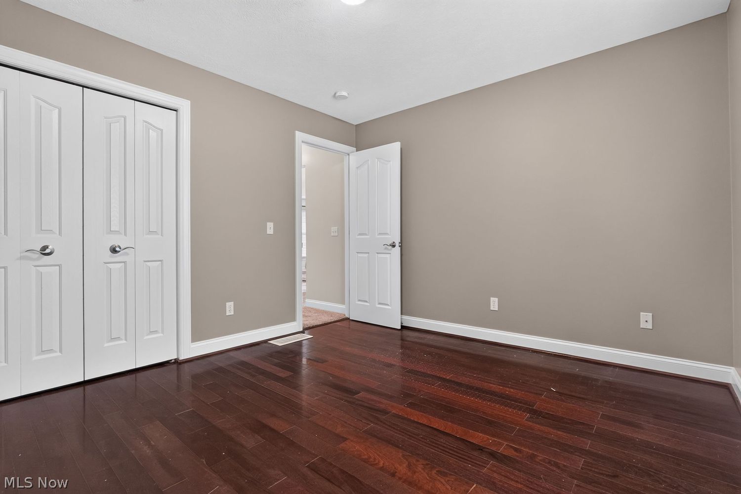 202 Fox Pointe Drive Chardon OH 44024