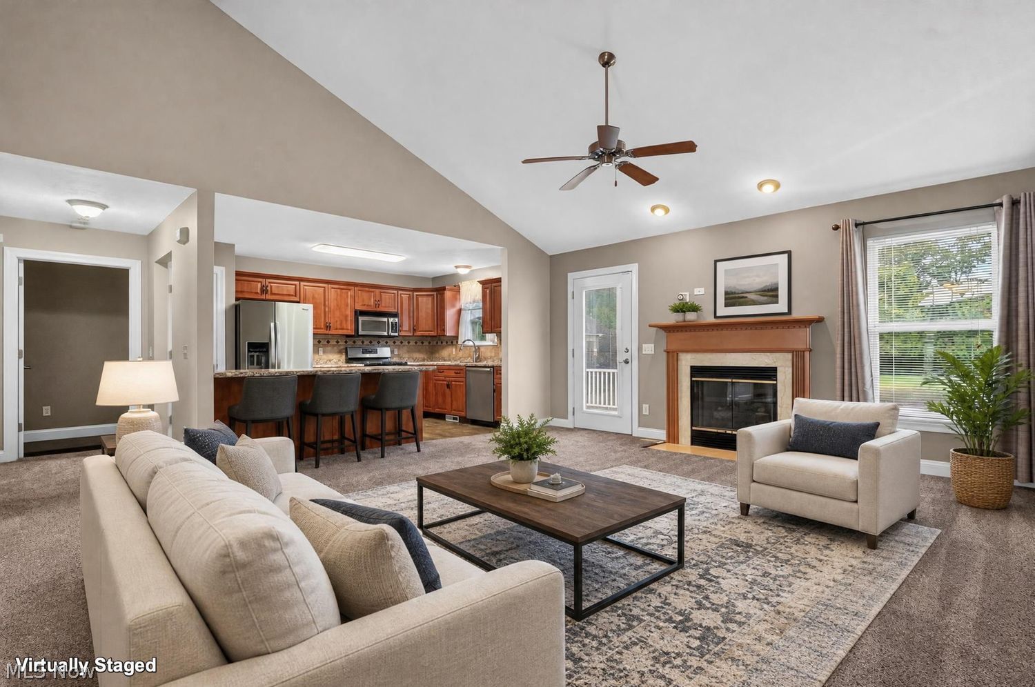 202 Fox Pointe Drive Chardon OH 44024