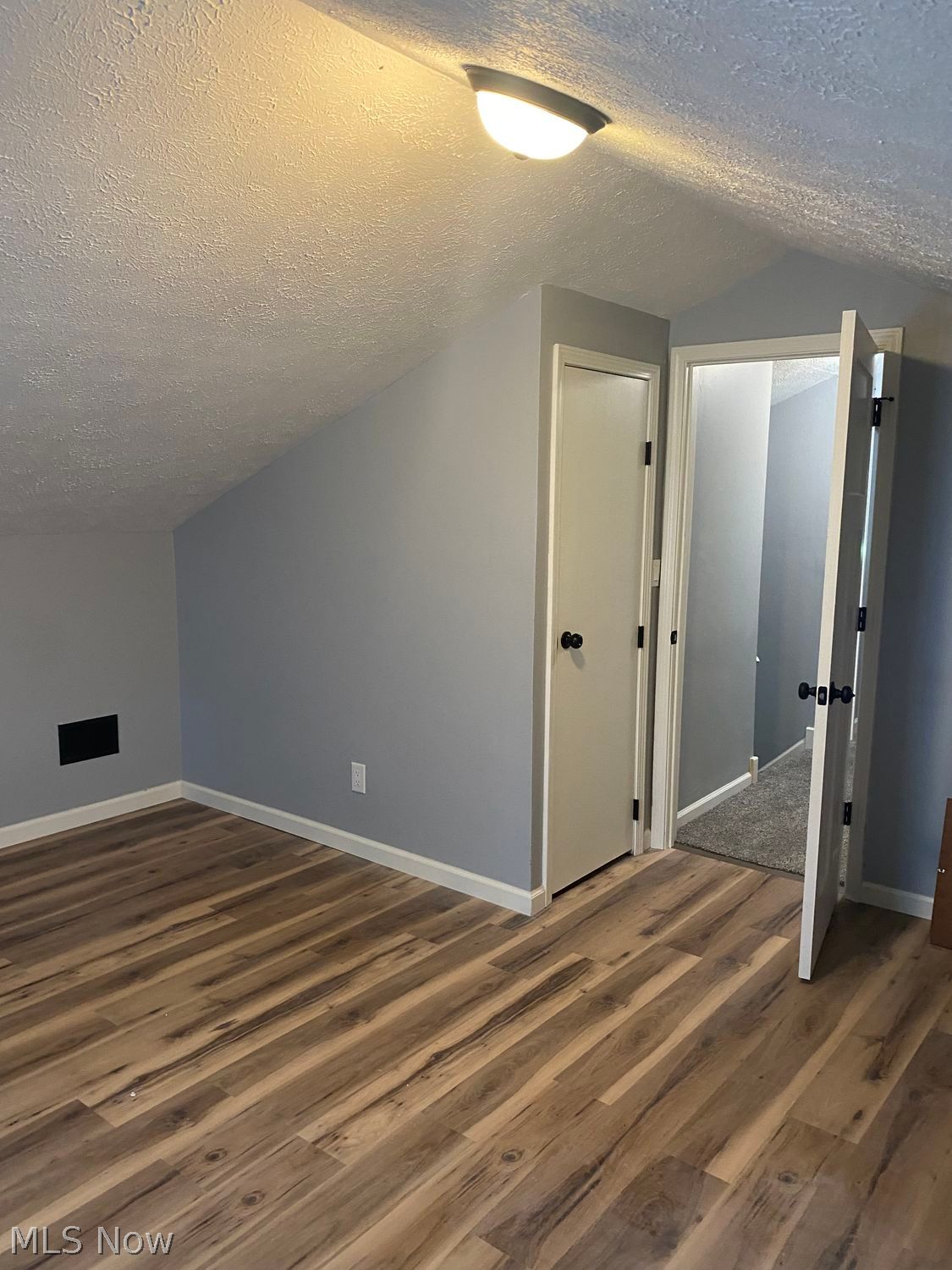 290 Elberta Road Vermilion OH 44089